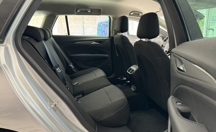 OPEL INSIGNIA ST Selective 1.6CDTI 136cv