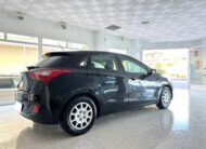 HYUNDAI i30 1.4i 100cv 5p