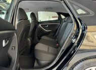 HYUNDAI i30 1.4i 100cv 5p