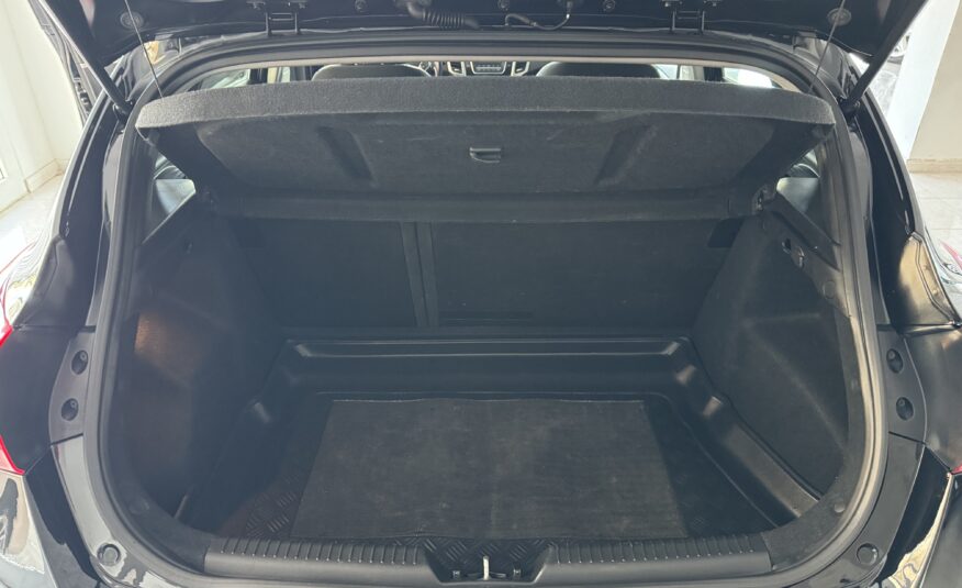 HYUNDAI i30 1.4i 100cv 5p