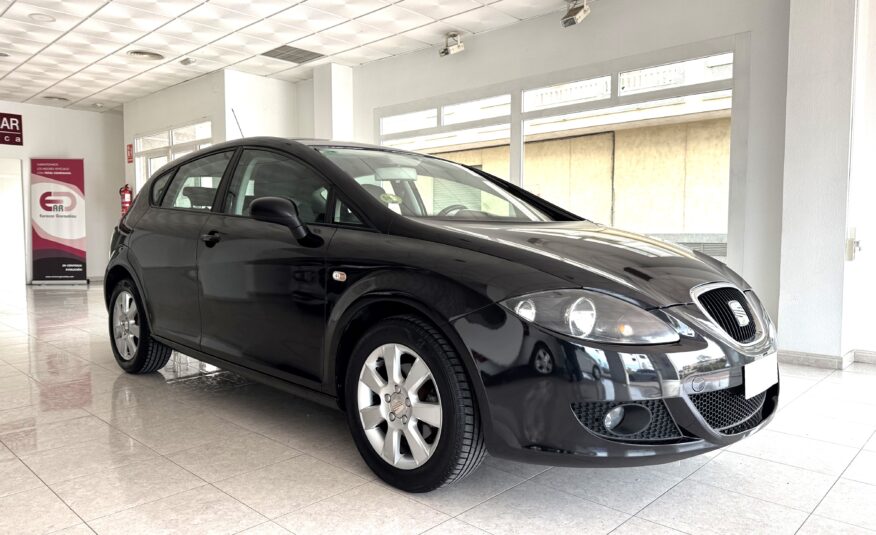 SEAT LEON 1.9TDI 105cv 5p