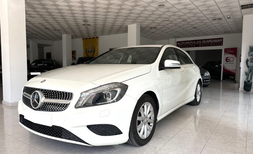 MERCEDES-BENZ A 180 Style 1.6i 122cv 5p