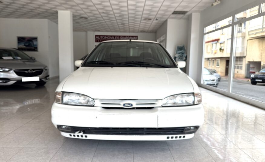 FORD Mondeo MK1 1.8TD CLX 90cv 5p