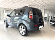 KIA soul 1.6CRDI 128cv Automático 5p