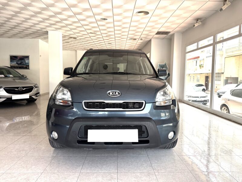 KIA soul 1.6CRDI 128cv Automático 5p