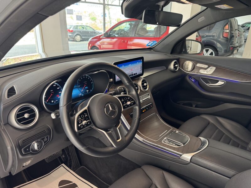MERCEDES-BENZ GLC Coupe 300e 320cv Híbrido Enchufable 4 Matic 9G 5p
