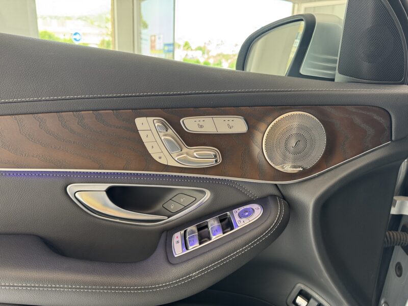 MERCEDES-BENZ GLC Coupe 300e 320cv Híbrido Enchufable 4 Matic 9G 5p
