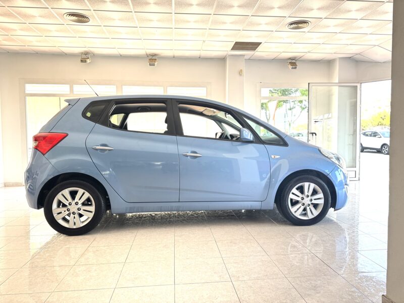 HYUNDAI ix20 1.6CRDI GLS 115cv 5p
