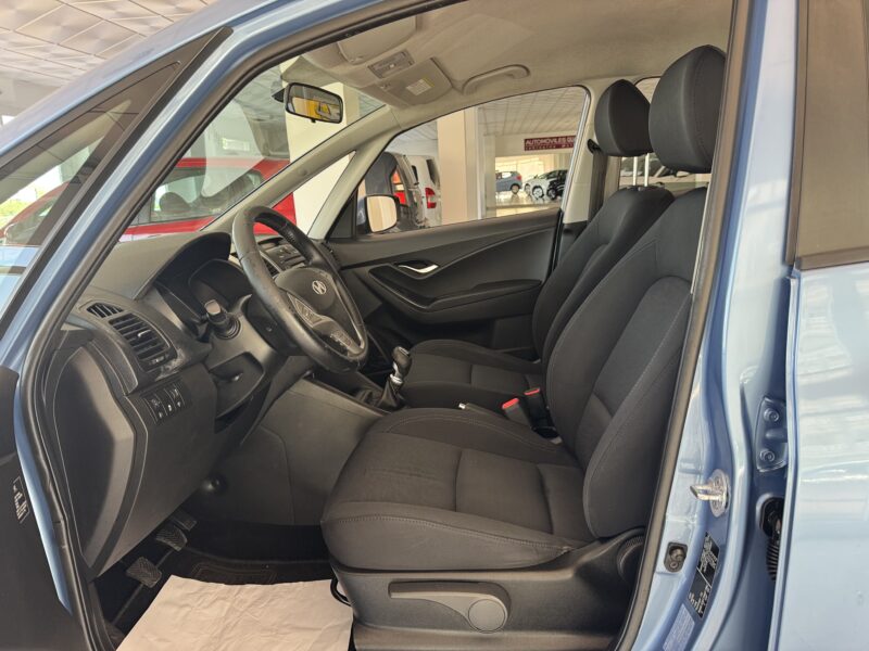 HYUNDAI ix20 1.6CRDI GLS 115cv 5p