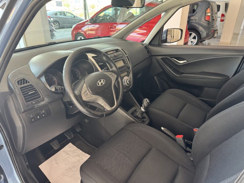 HYUNDAI ix20 1.6CRDI GLS 115cv 5p