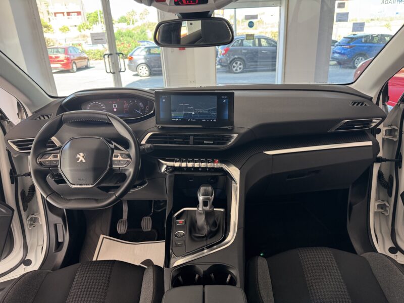 PEUGEOT 3008 1.5HDI 130cv Active Pack 5p
