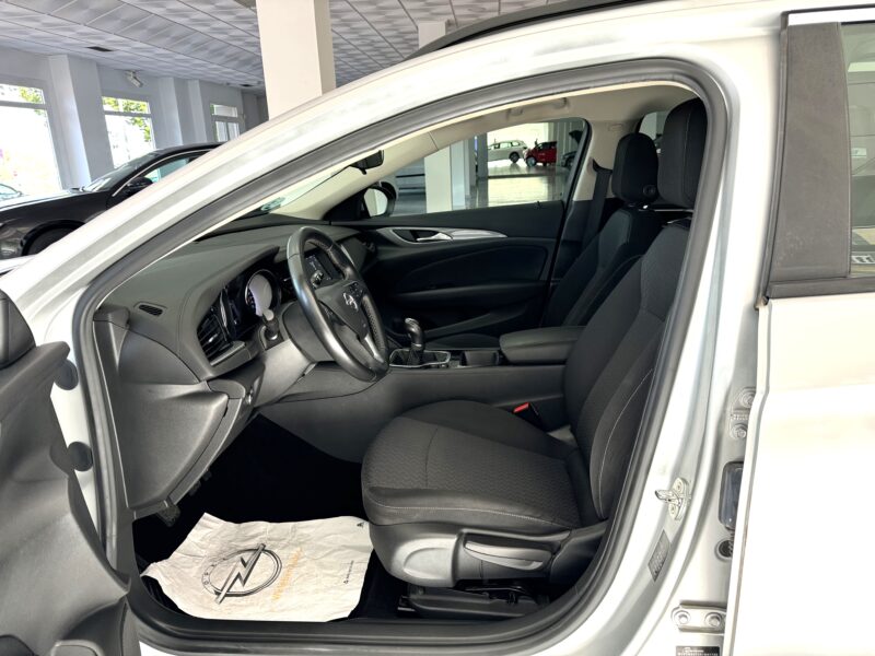 OPEL INSIGNIA ST Selective 1.6CDTI 136cv