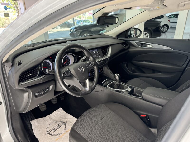 OPEL INSIGNIA ST Selective 1.6CDTI 136cv