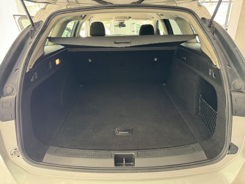 OPEL INSIGNIA ST Selective 1.6CDTI 136cv