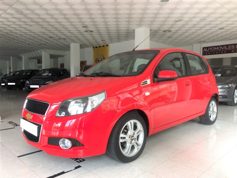 CHEVROLET Aveo 1.4 16v LT Automatico 5p.