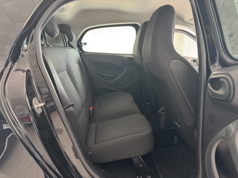 SMART FORFOUR EQ 60KW/ 82CV AUTOMATICO 5P