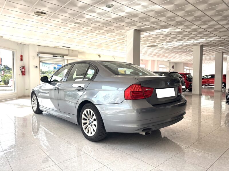 BMW Serie 3 320d 177cv 4p