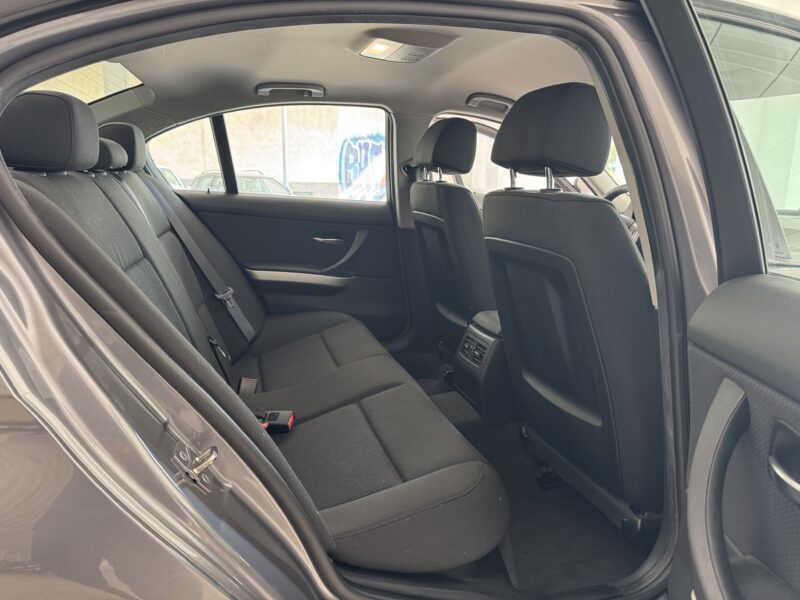 BMW Serie 3 320d 177cv 4p