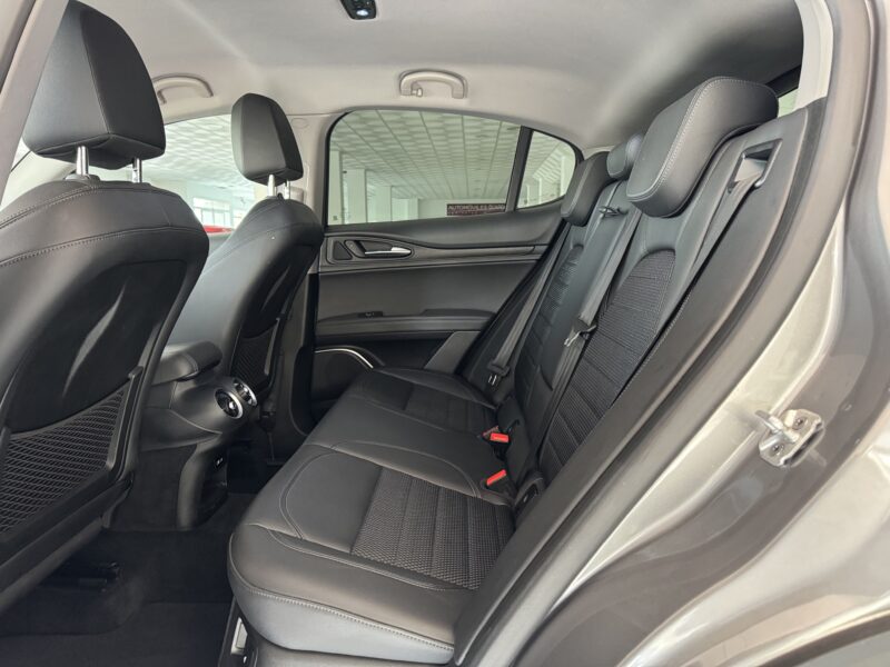 ALFA ROMEO Stelvio 2.2D 190cv 5p RWD Executive Auto.