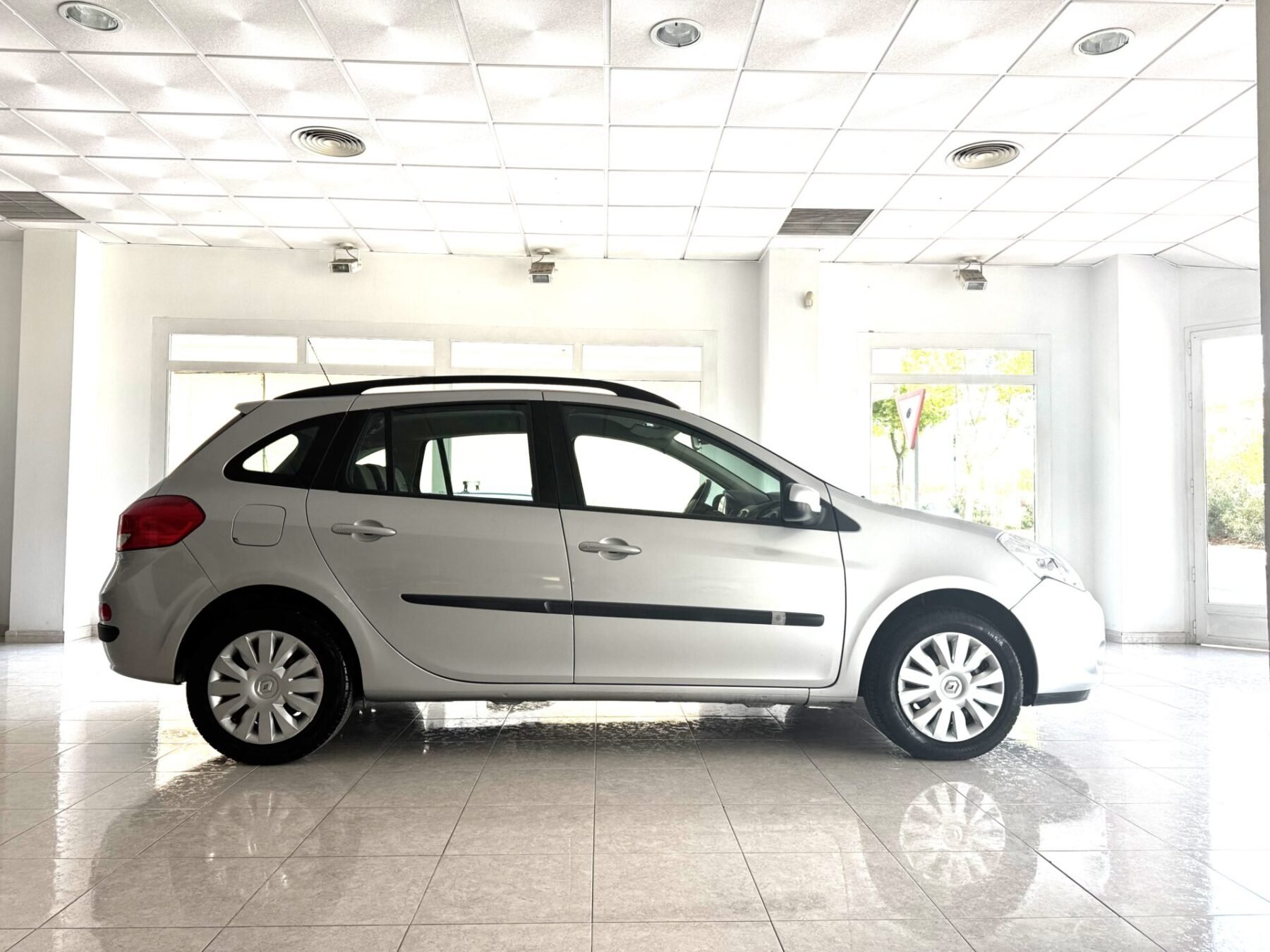 RENAULT Clio Grand Tour 1.5DCI 85cv 5p