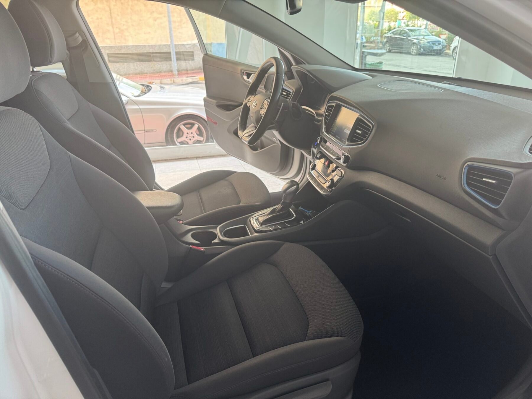 HYUNDAI Ioniq HEV 1.6GDI 141cv DTC Tecno 5p