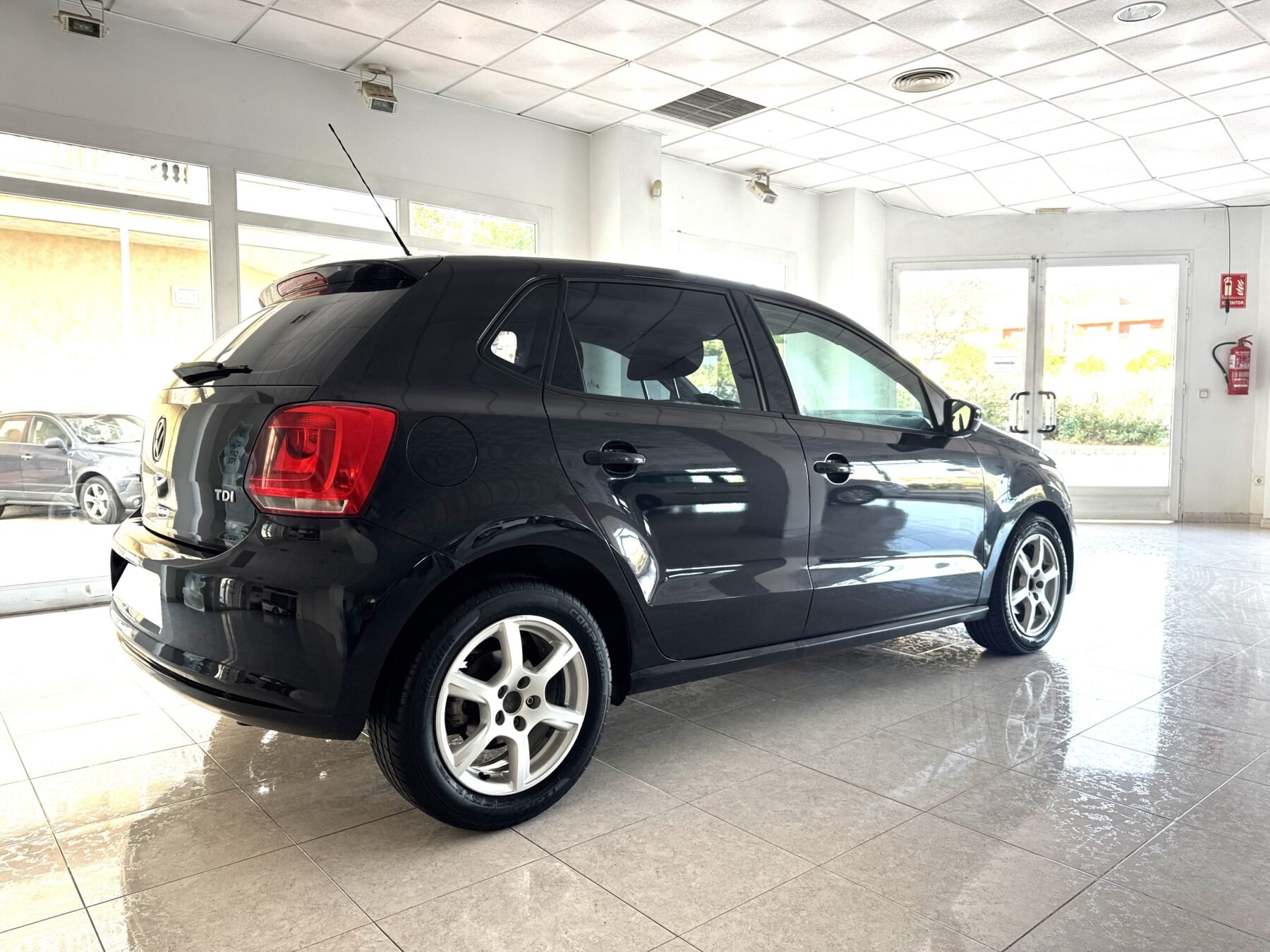 VOLKSWAGEN Polo 1.6TDI 90cv 5p