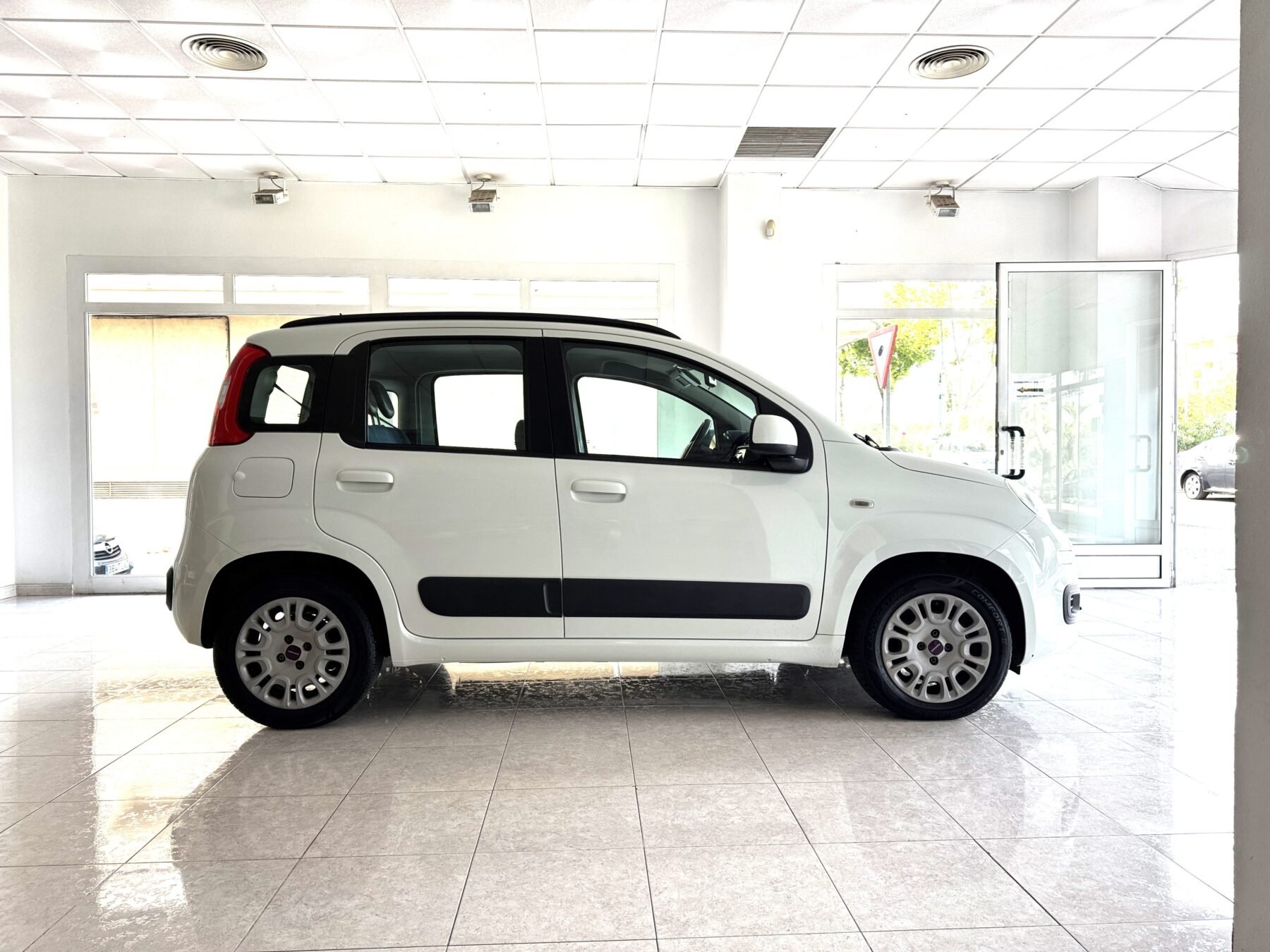 FIAT Panda 1.2i 69cv Lounge 5p