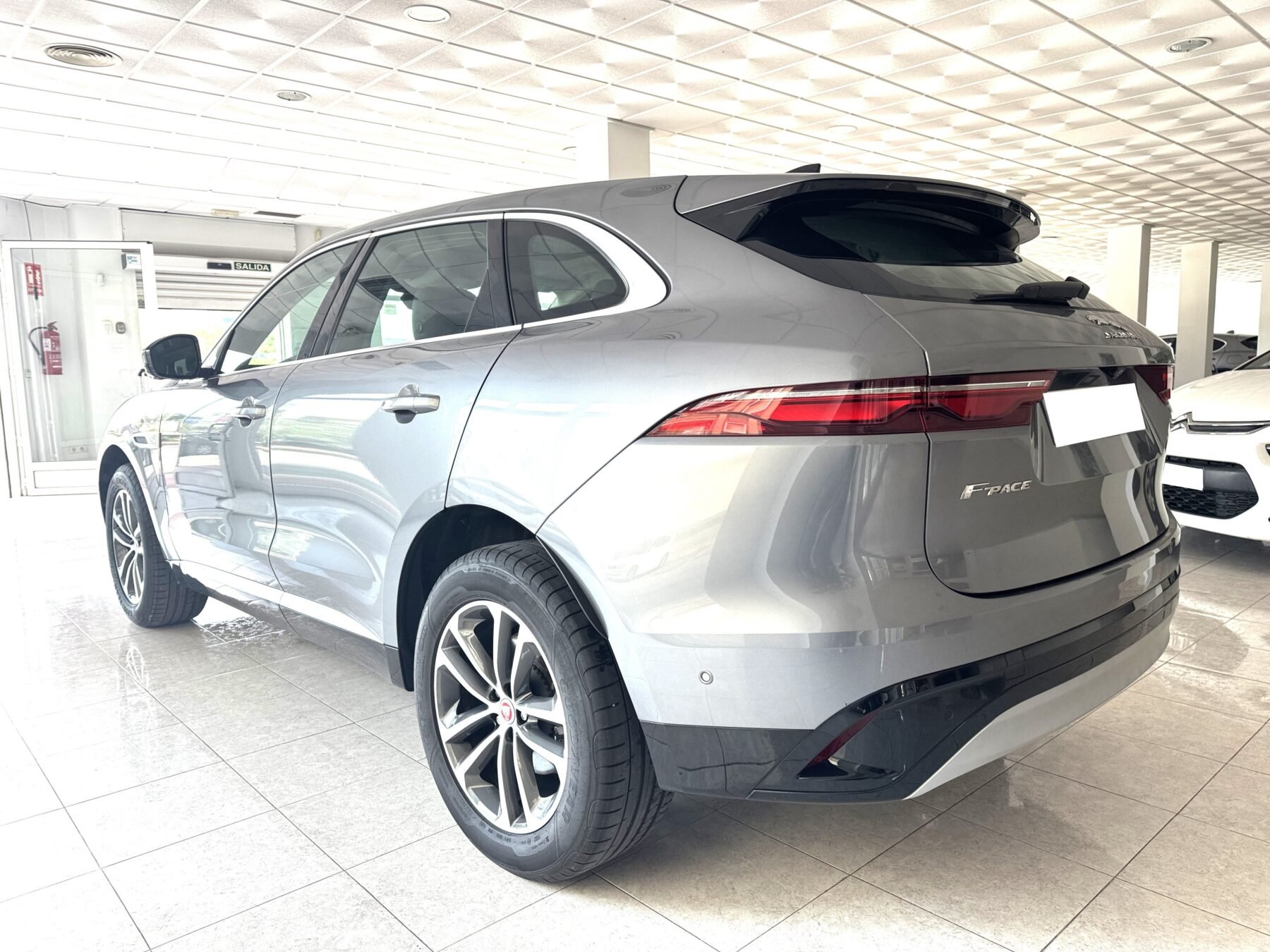JAGUAR F Pace 2.0D I4 204PS AWD Auto MHEV Standard S 5p