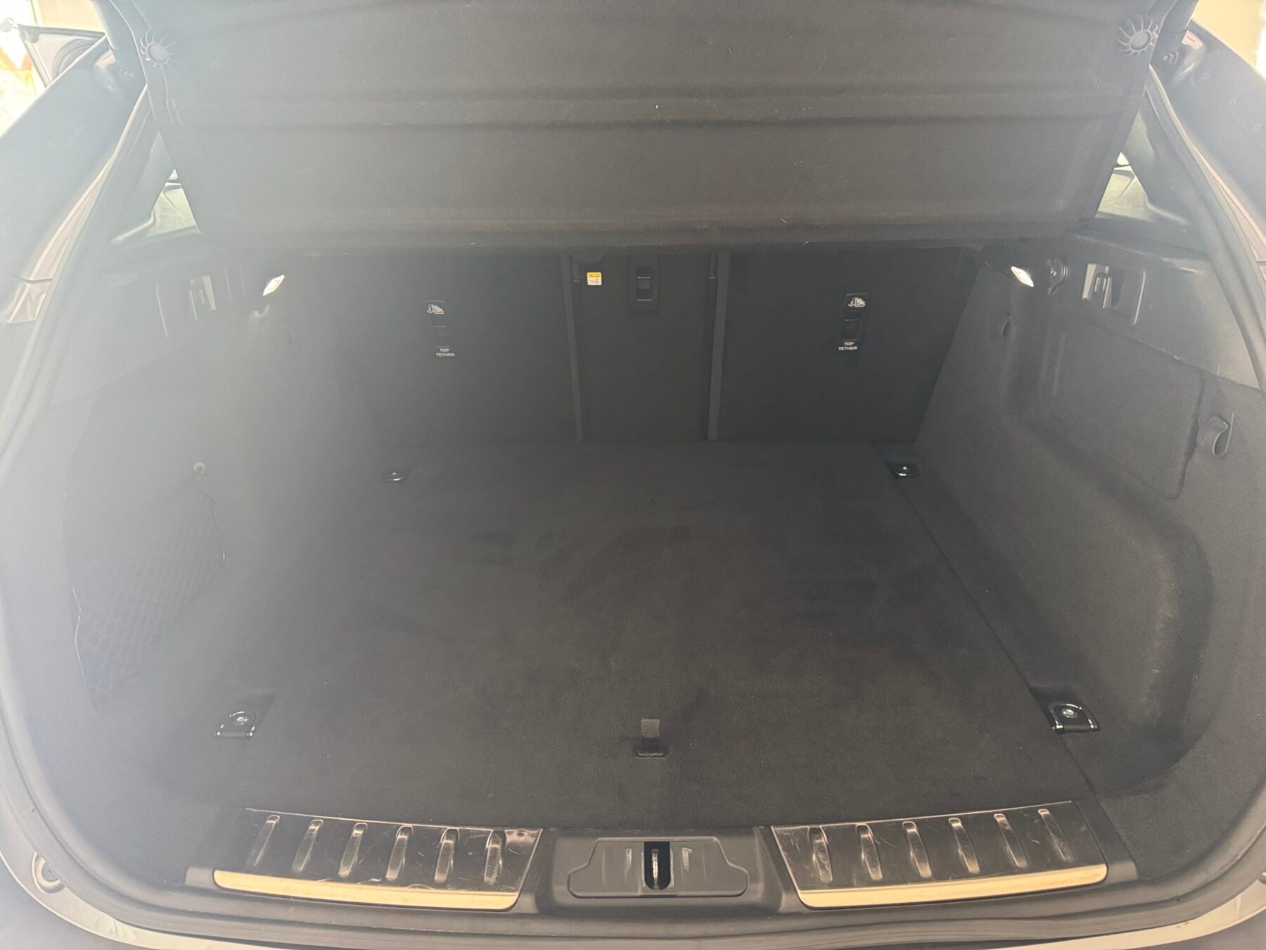 JAGUAR F Pace 2.0D I4 204PS AWD Auto MHEV Standard S 5p