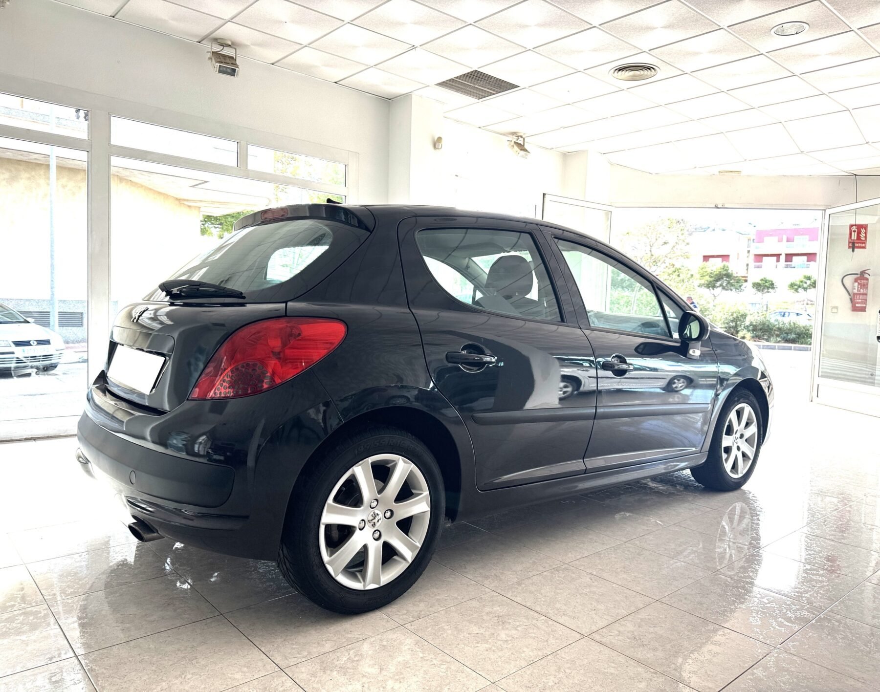 PEUGEOT 207 1.6HDI 90cv 5p