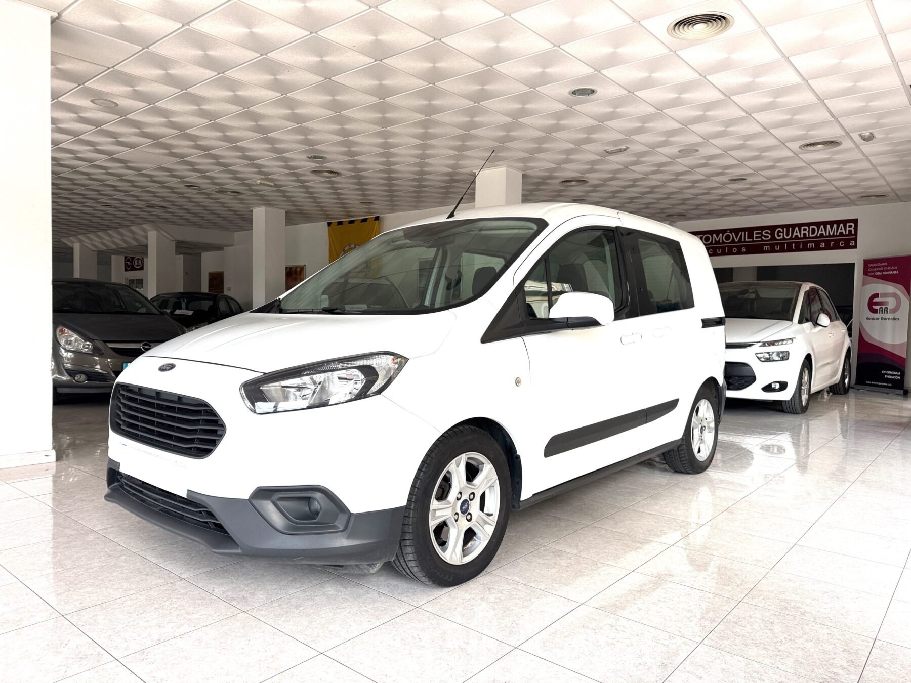 FORD Transit Courier Kombi 1.5TDCI 75cv 5p