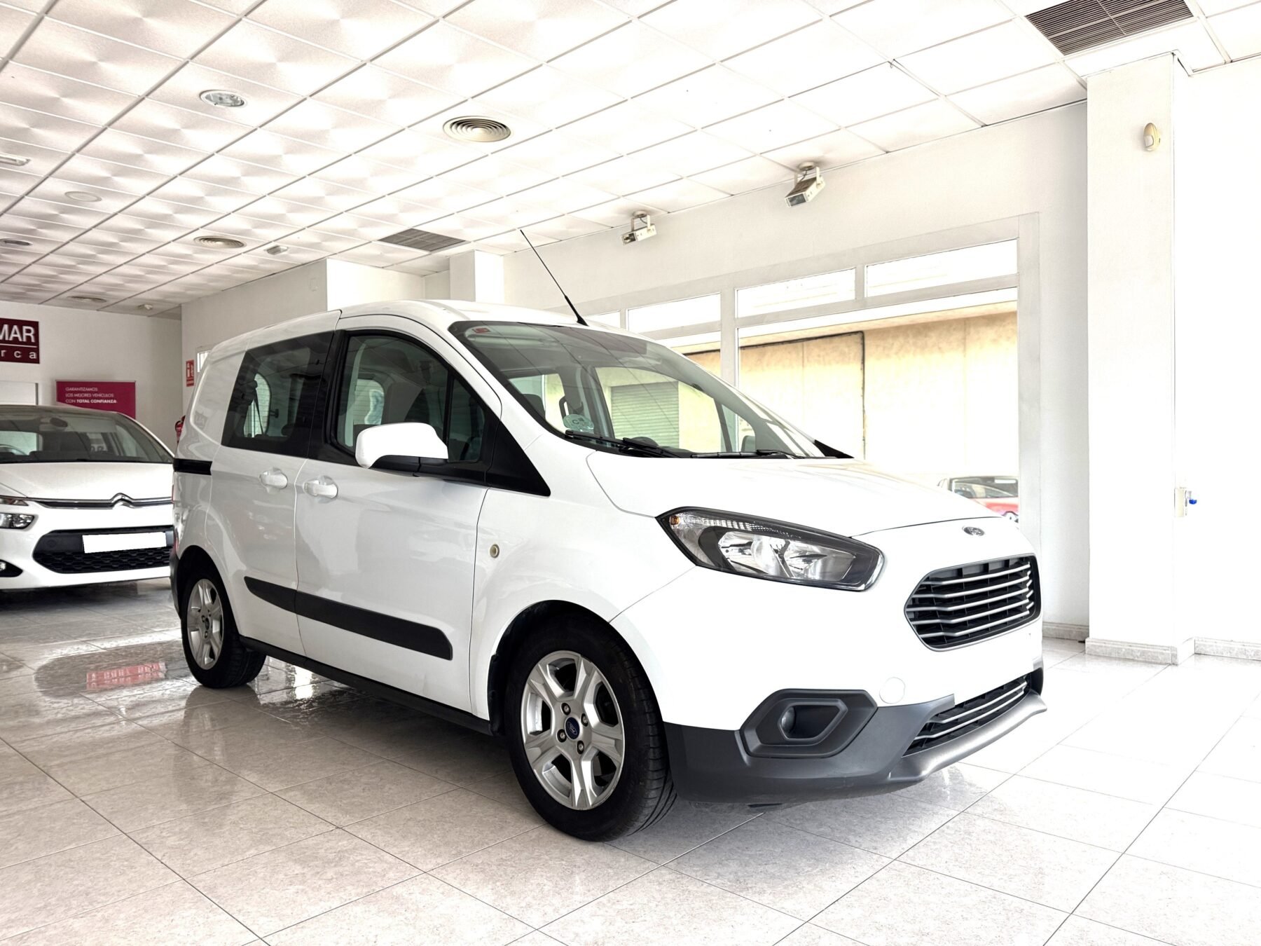 FORD Transit Courier Kombi 1.5TDCI 75cv 5p