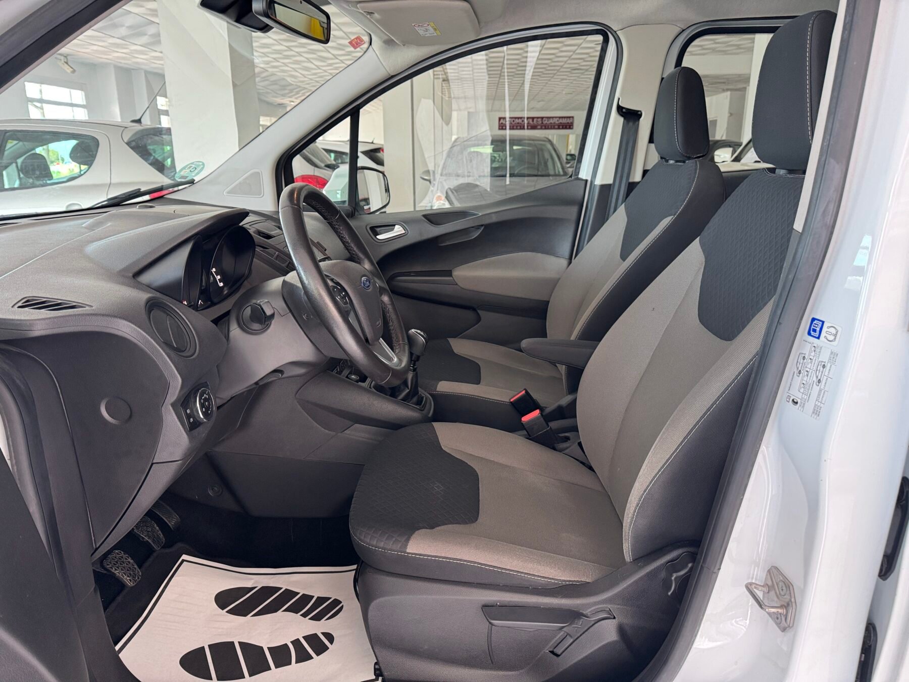 FORD Transit Courier Kombi 1.5TDCI 75cv 5p