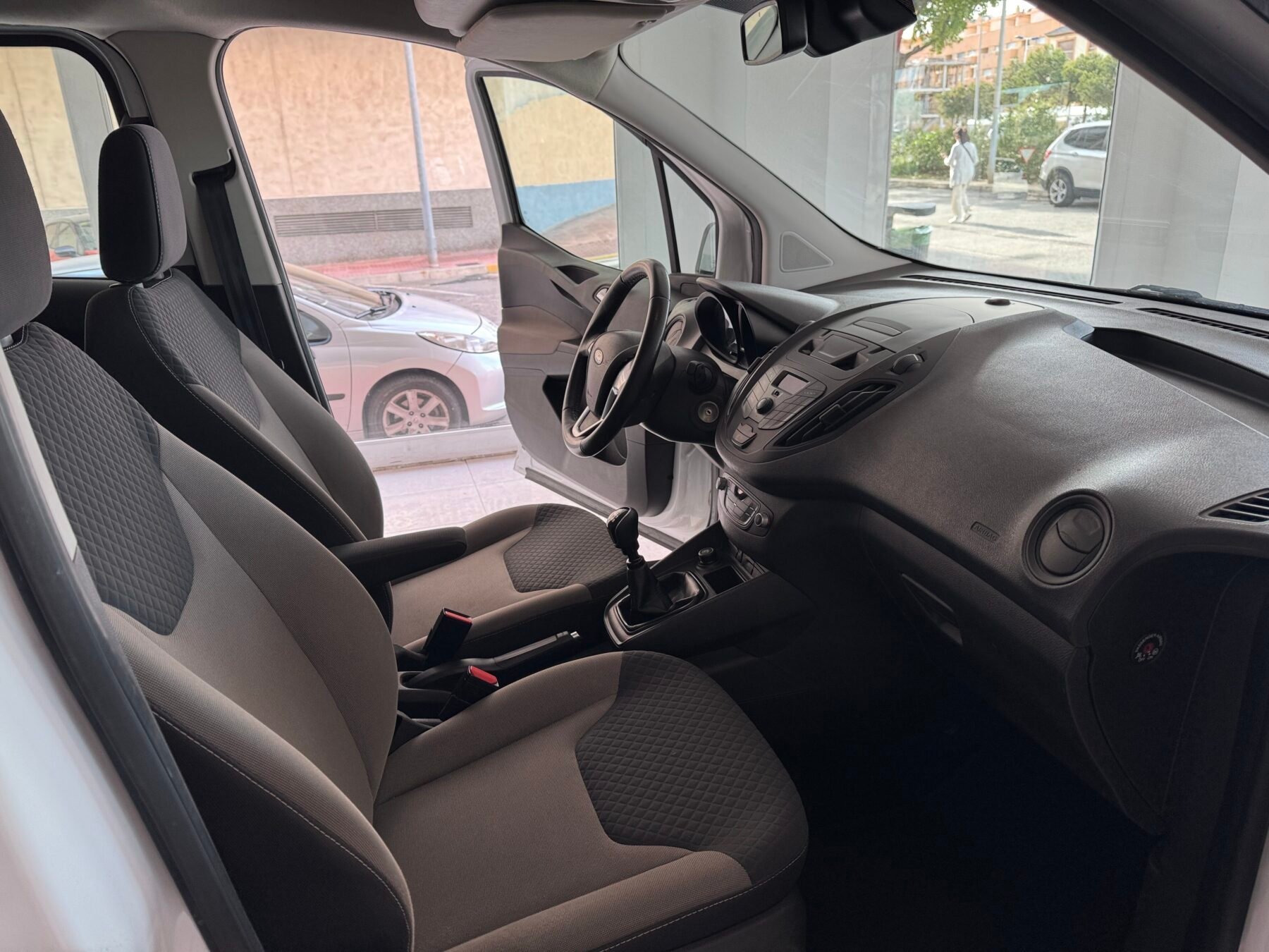 FORD Transit Courier Kombi 1.5TDCI 75cv 5p