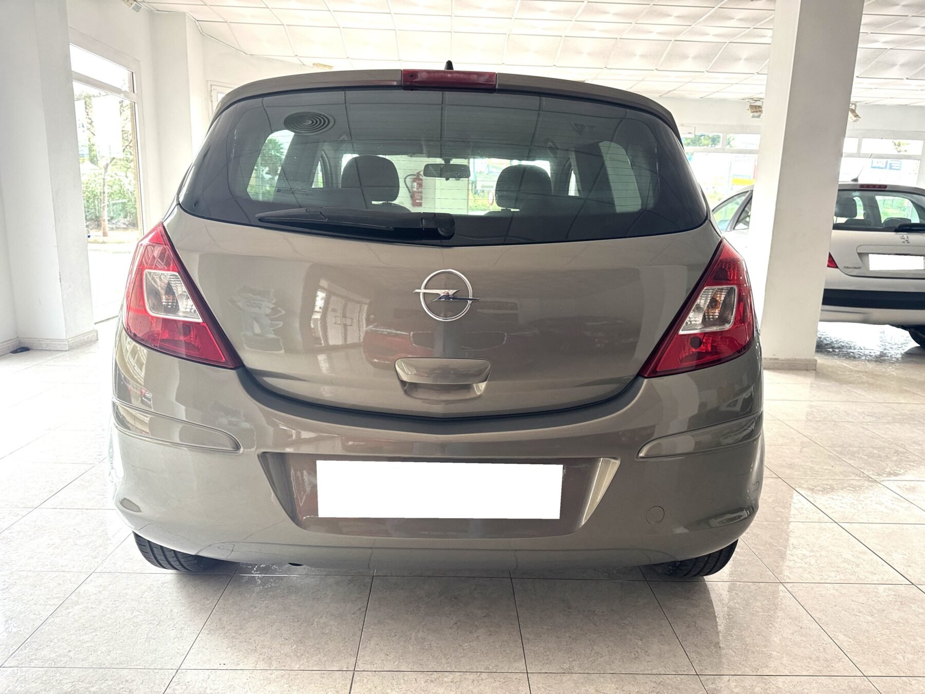 OPEL corsa 1.2i 111 Years 85cv 5p