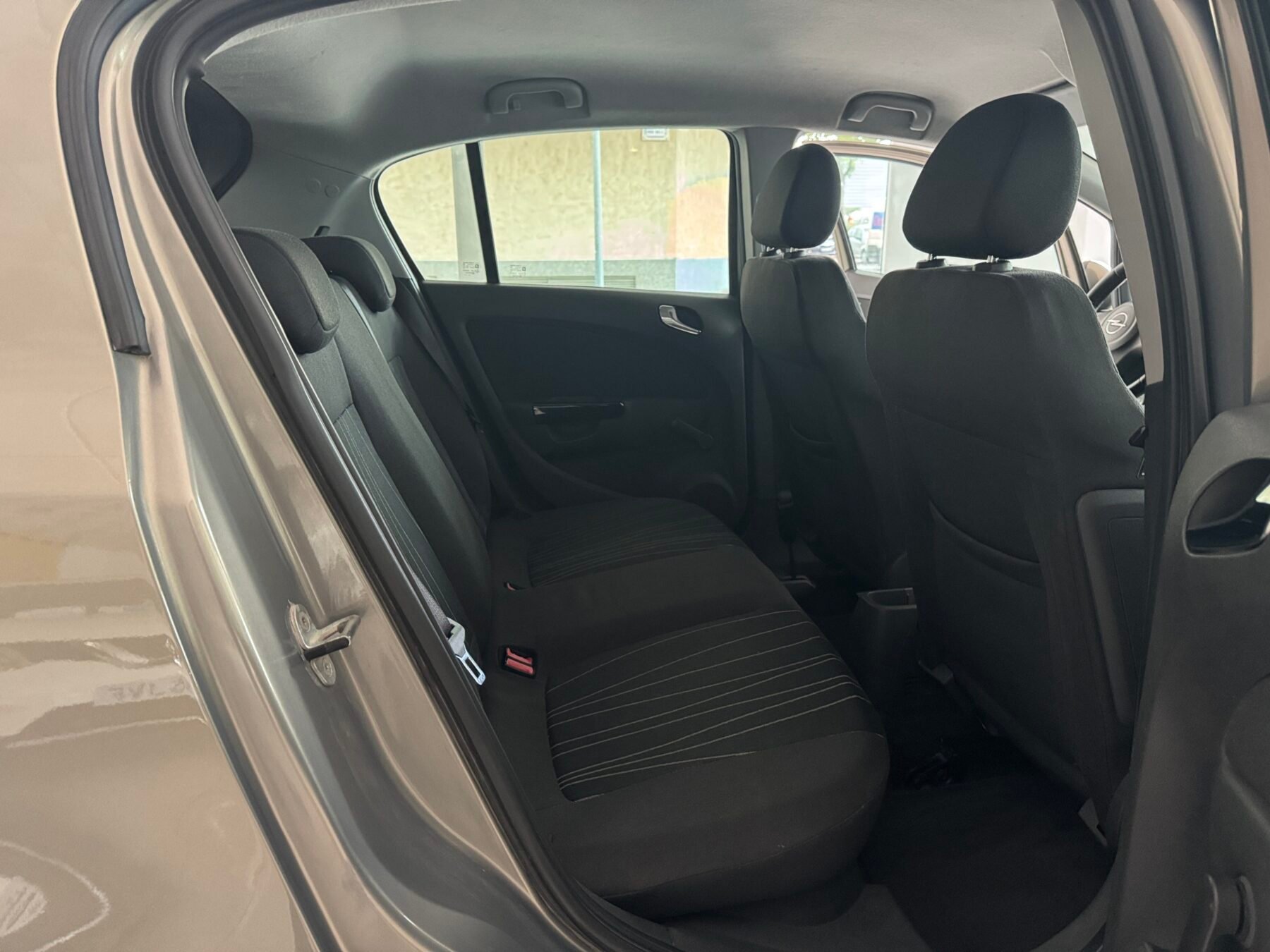 OPEL corsa 1.2i 111 Years 85cv 5p