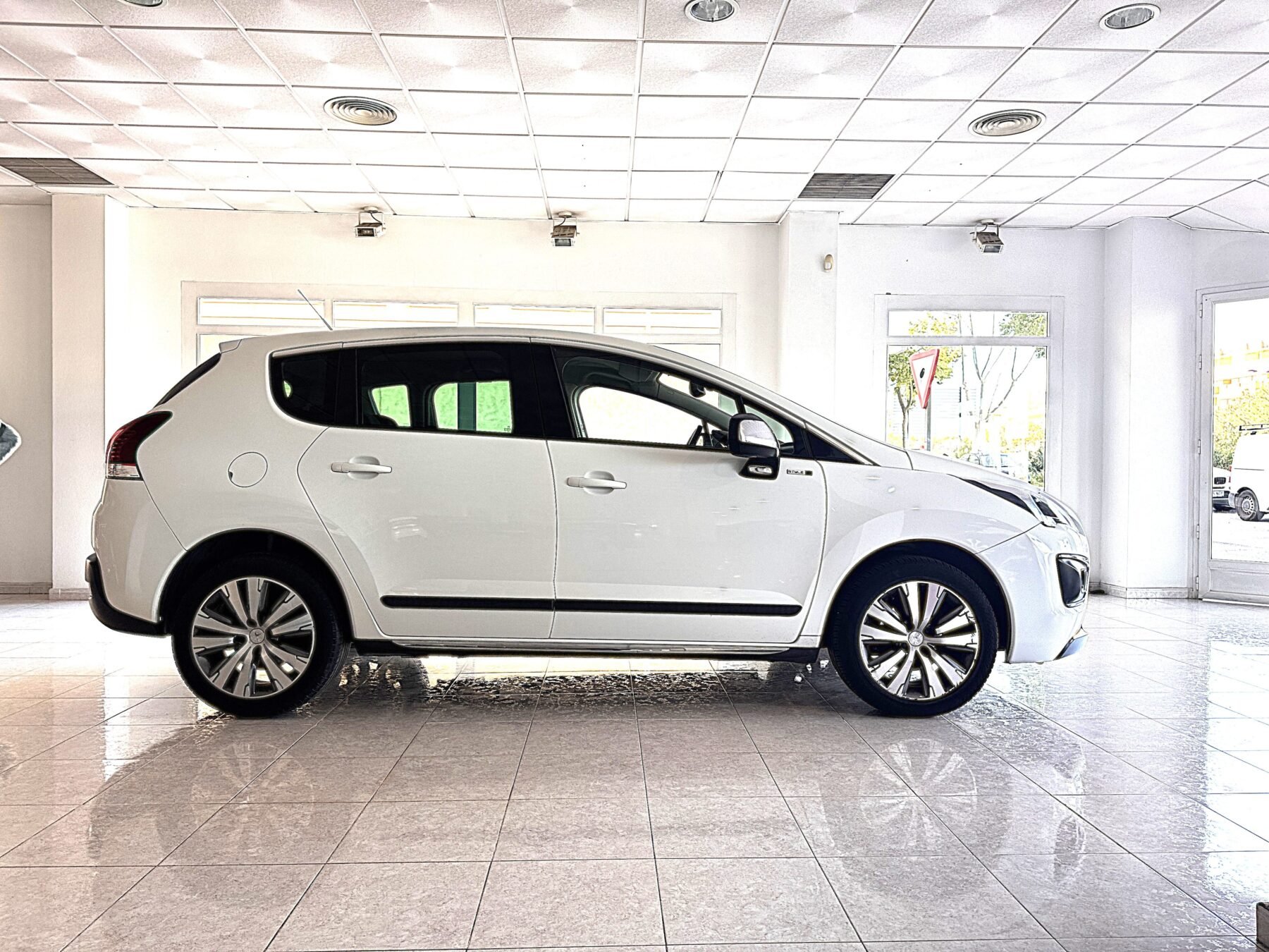 PEUGEOT 3008 1.6VTI 120cv 5p Style