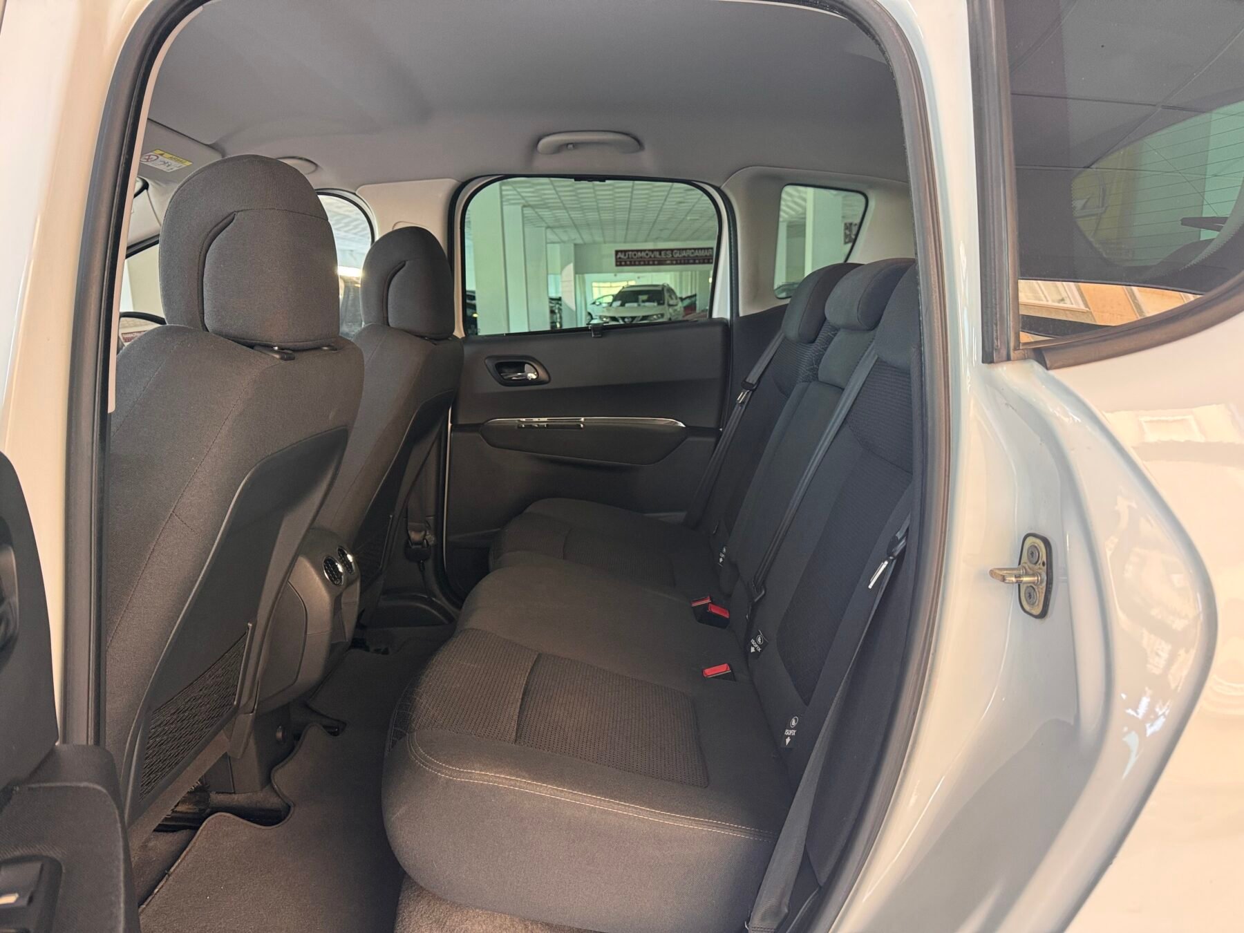 PEUGEOT 3008 1.6VTI 120cv 5p Style