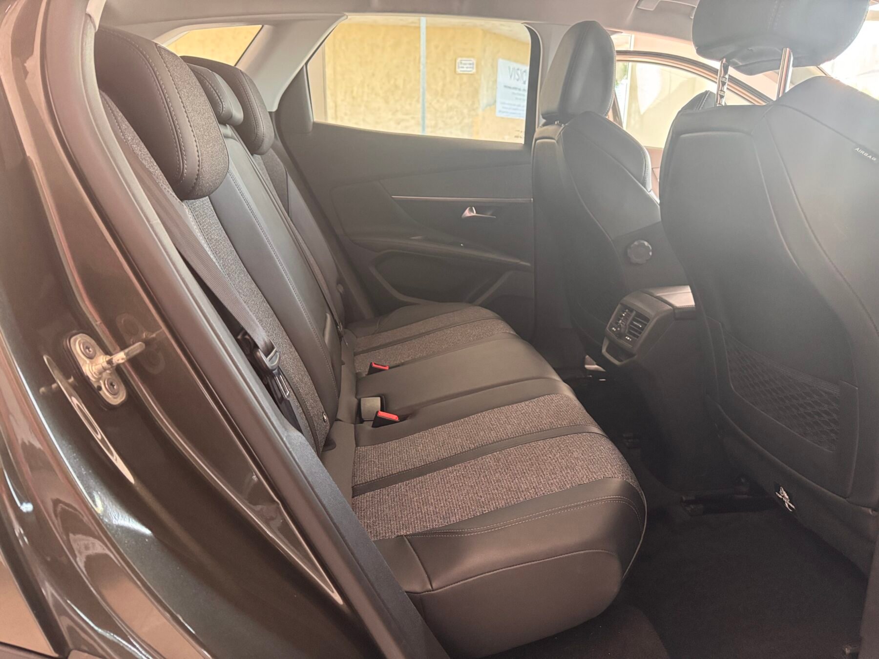 PEUGEOT 3008 1.5 BlueHDI 131cv Autom. Allure 5p