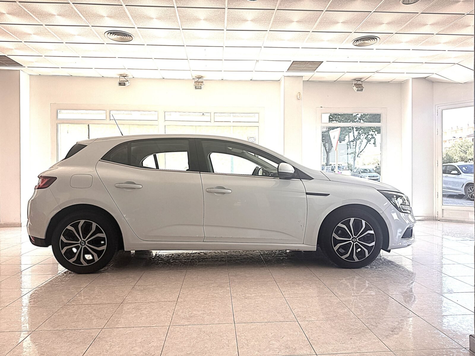 RENAULT Megane Blue Business 1.5DCI 115cv 5p