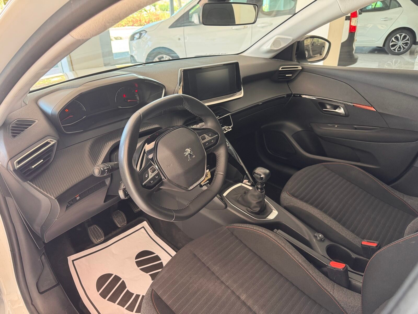 PEUGEOT 208 100cv 5p Active Pack
