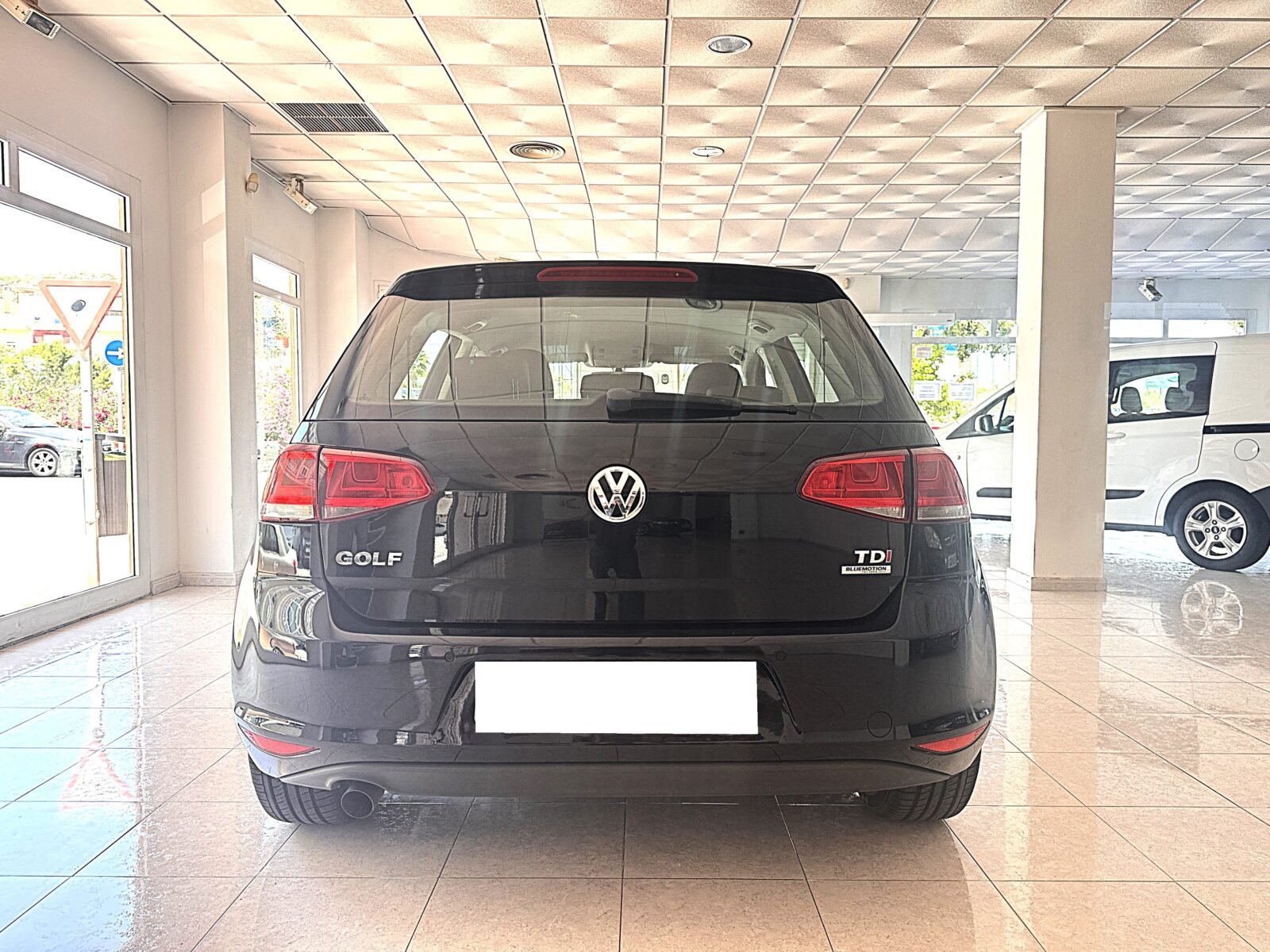 VOLKSWAGEN Golf 1.6TDI 105cv Bluemotion 5p
