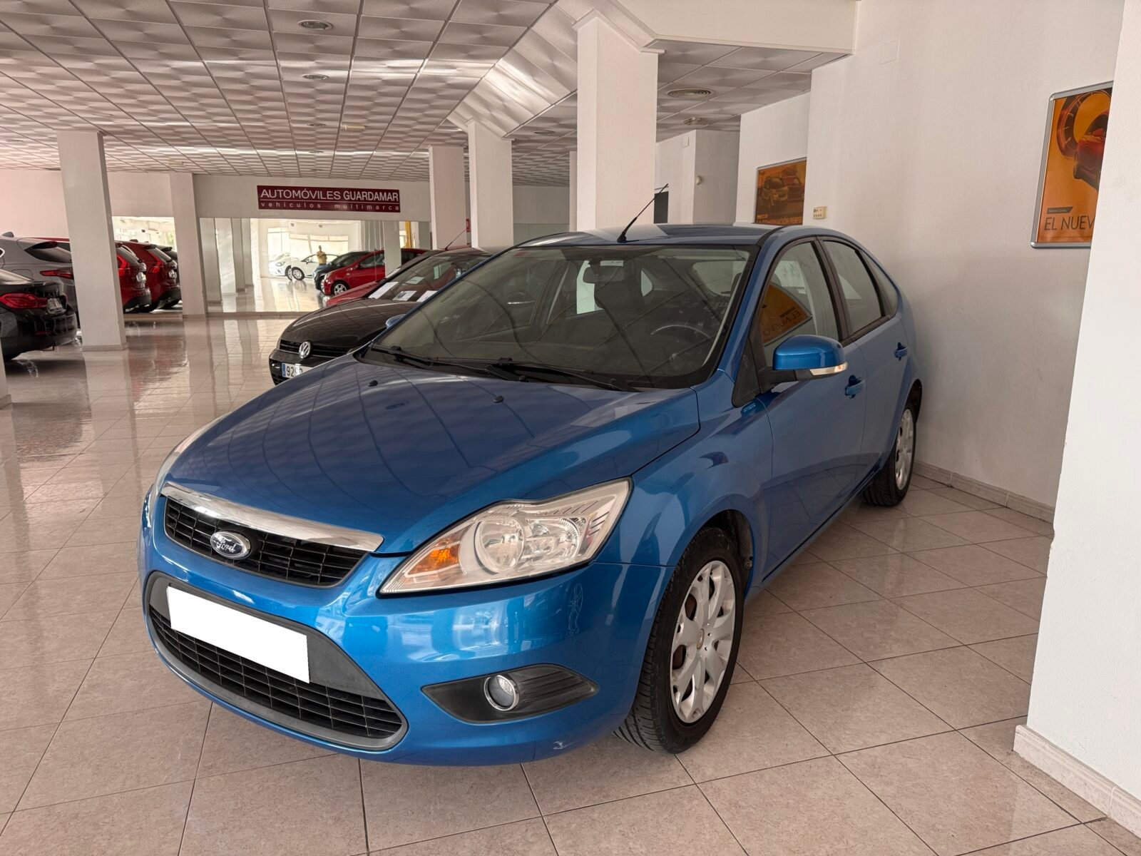 FORD Focus 1.6i 100cv Trend 5p Automático