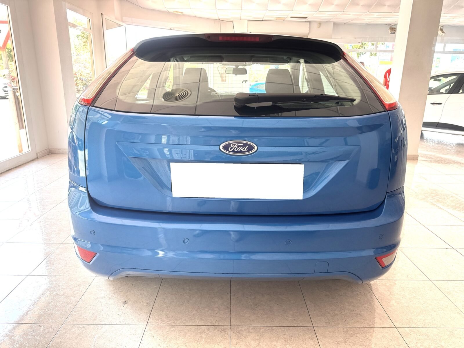 FORD Focus 1.6i 100cv Trend 5p Automático