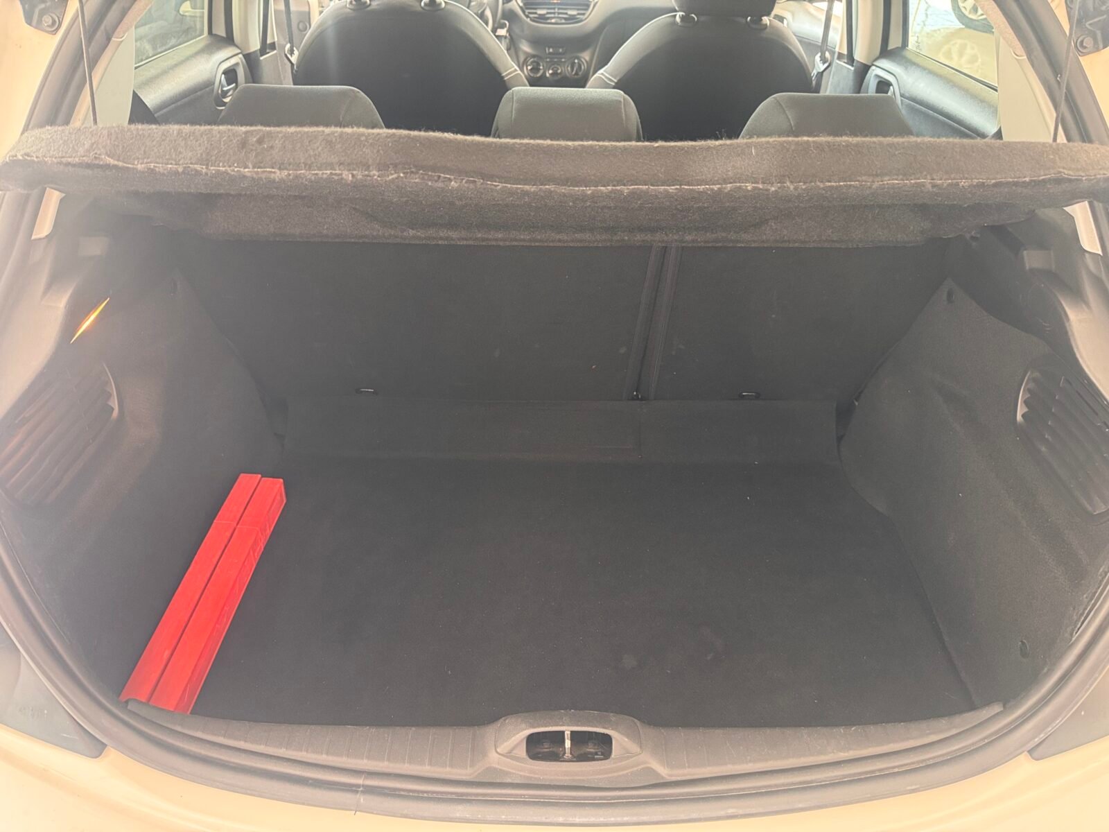 PEUGEOT 208 1.6HDI 75cv Active 5p