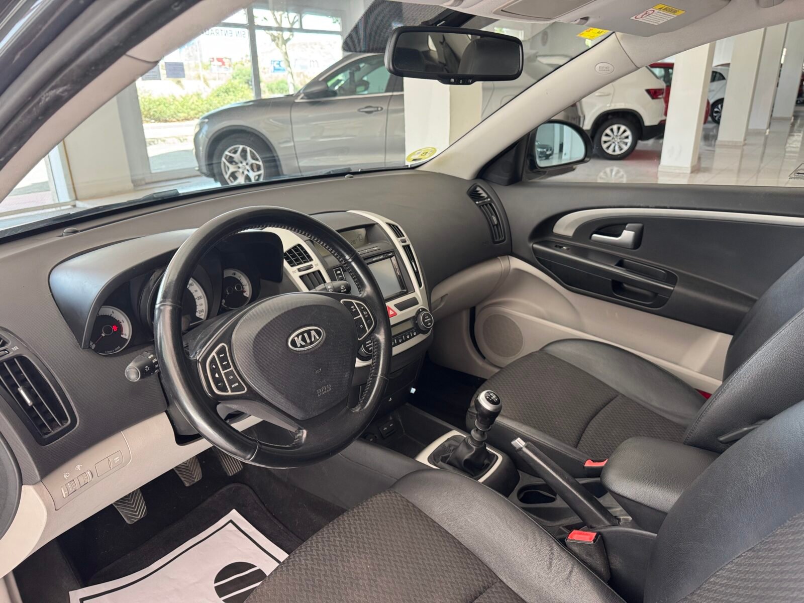 KIA Ceed SW 2.0CRDI 140cv 5p Emotion