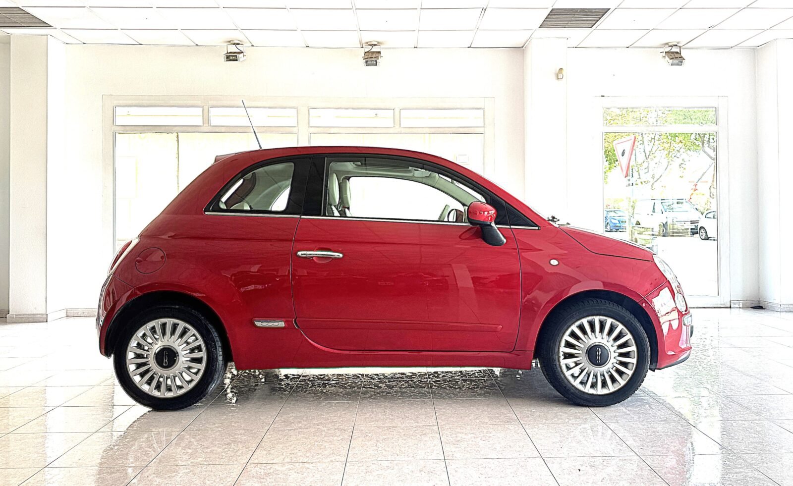 FIAT 500 1.2i 69cv Lounge 3p