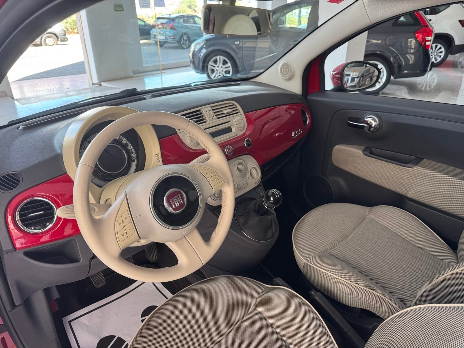 FIAT 500 1.2i 69cv Lounge 3p